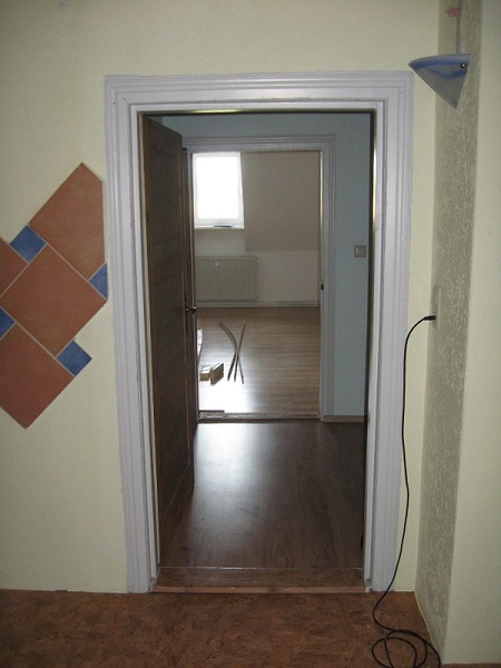 vor Reko !!! Blick Kche zu Diele & Wohn